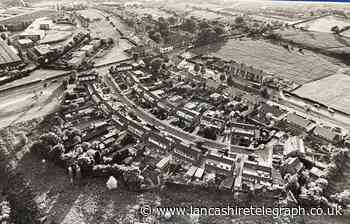 Pickering Fold estate as seen from the air in 1986