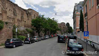 Lite in strada: uomo colpito al volto con un sasso