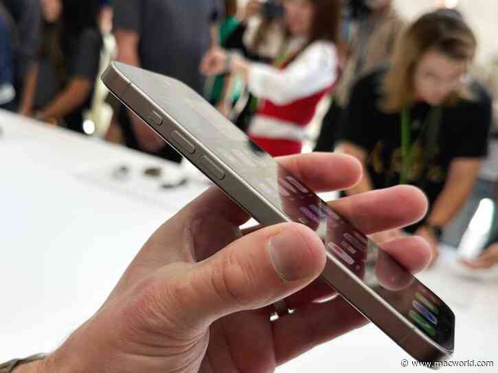 Macworld Podcast: iPhone 15 setup problems, overheating, FineWoven fiasco, and more