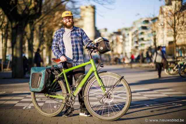 Peruaanse rovers overvallen Antwerpse avonturier tijdens fietstocht: “Terwijl de één al mijn spullen doorzocht, hielden de anderen me onder schot”