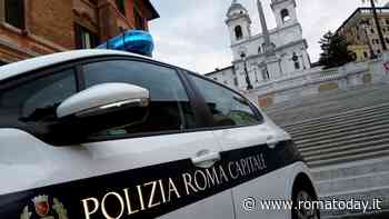 Piazza di Spagna: ubriaco su una moto senza casco rischia d'investire una bambina