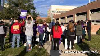 Miles de trabajadores de Kaiser Permanente se declaran en huelga