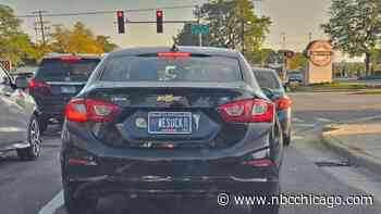 Is the WESUCK Chicago Bears license plate real? We looked into it