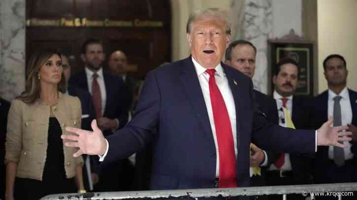 Trump chides Biden over move to build border wall: 'I will await his apology'