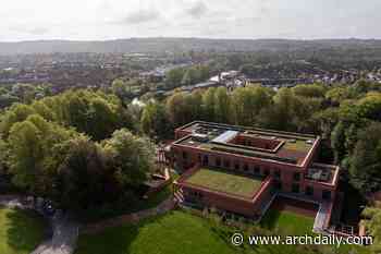 Queen’s Business School / TODD Architects