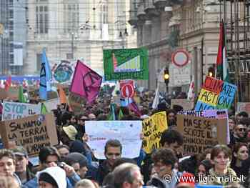 Delirio green a scuola: assente giustificato chi manifesta per il clima