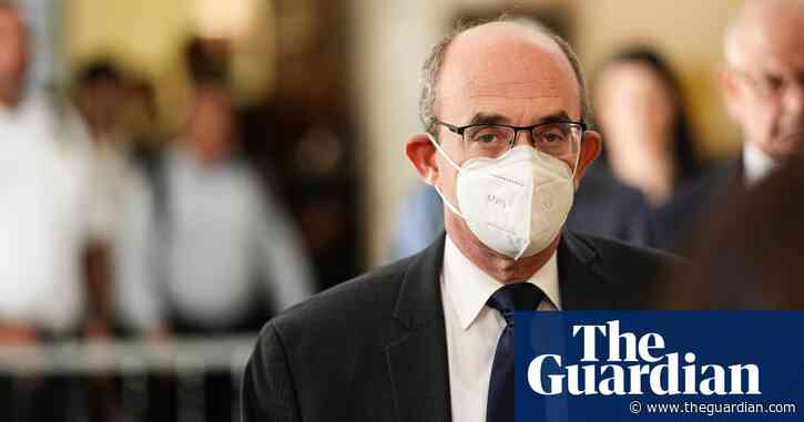 Trump given seven days to submit list of firms that will lose New York business licenses