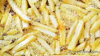Happy meal? Steady french fry demand is good news for U.S. economy