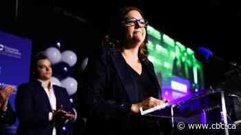 Manitoba PC Leader Heather Stefanson holds on to seat in tight race as last election results come in