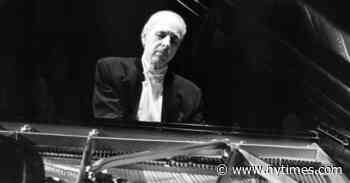 Russell Sherman, Poetic Interpreter at the Piano, Is Dead at 93