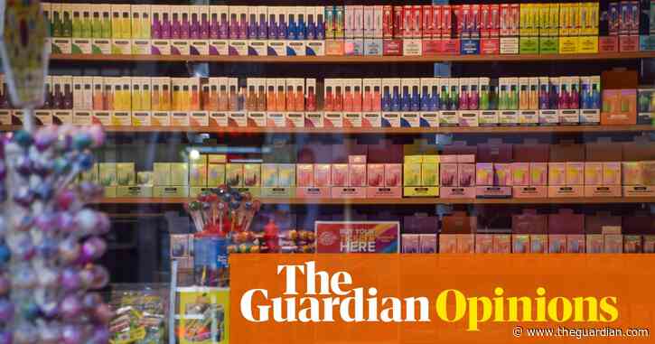 Sunak is right to phase out smoking – but the real problem now is vaping. Why is he dragging his feet on that? | Gaby Hinsliff