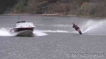 Two seniors prove age is just a number, and they're doing it on one ski