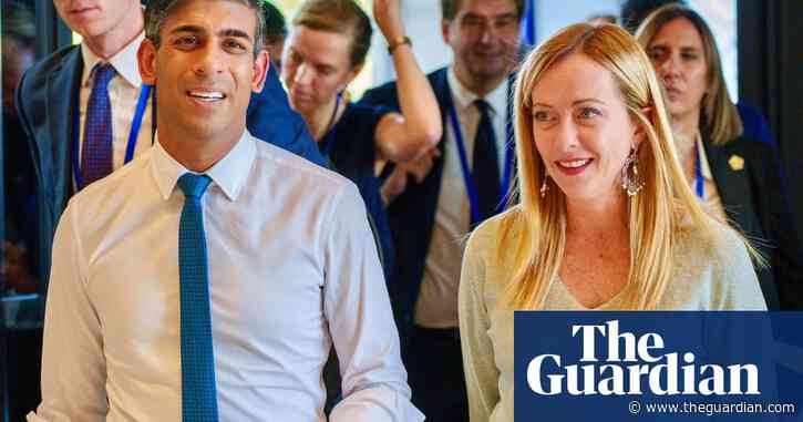 EU forges plan with UK and Albania to combat people smuggling