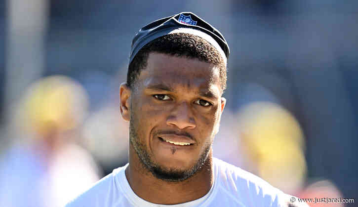 Is DJ Moore Single or Married? Meet the Chicago Bears Player's Fiancee & Their Two Kids!