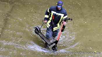 Passant findet beschädigten E-Scooter im Bach: 1000 Euro Schaden
