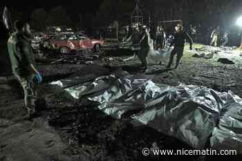 L'Ukraine pleure les 51 civils tués dans le bombardement d'un village dans l'Est