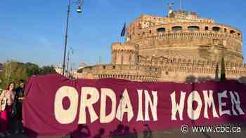 In the shadow of the Vatican, alternative Catholic groups push for change 