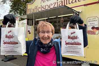 Oktoberwoche Warburg: Kornelia Arendes ist schon seit 50 Jahren dabei