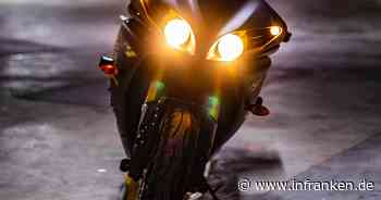 Kreis Bamberg: Motorradfahrer (23) stirbt bei frontaler Kollision mit Traktor