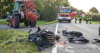 Kreis Bamberg: Motorrad bricht in zwei Hälften - Fahrer (23) stirbt bei frontaler Kollision mit Traktor