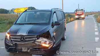 Kreuzungs-Crash bei Buchbach: E-Call-System alarmiert Rettungskräfte
