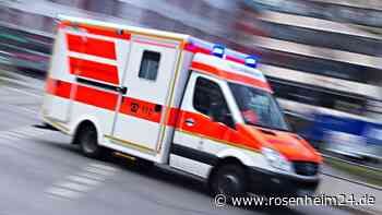 E-Bikerin (81) in Burghausen von Auto erfasst - Klinik