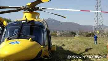 Precipita con il parapendio, i vigili si calano  da Monte Ripoli e lo salvano