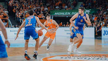 Überraschung in der Arena: ratiopharm ulm bezwingt Serienmeister ALBA Berlin mit 100:88 Punkten