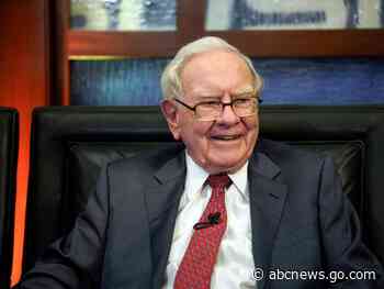 Warren Buffett's Berkshire Hathaway keeps selling off its HP shares at a loss this week