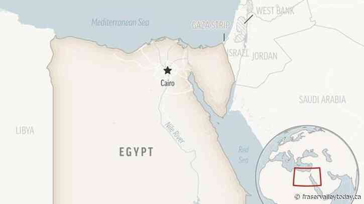 Policeman in Egypt kills 2 Israelis and 1 Egyptian at tourist site