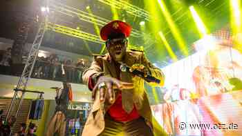 90er-Jahre Party mit Captain Jack: Die Fotos aus der Goethegalerie in Jena