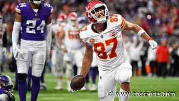 Chiefs' Travis Kelce suffered reported low ankle sprain in first half vs. Vikings; star TE returned, scored TD