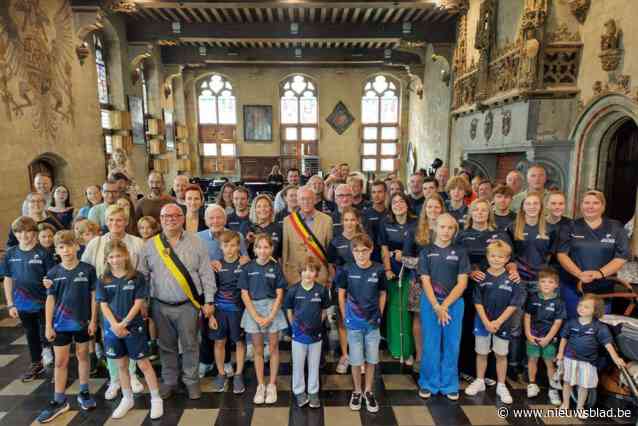 Oudenaardse zwemclub Ozeka viert vijftigjarige bestaan