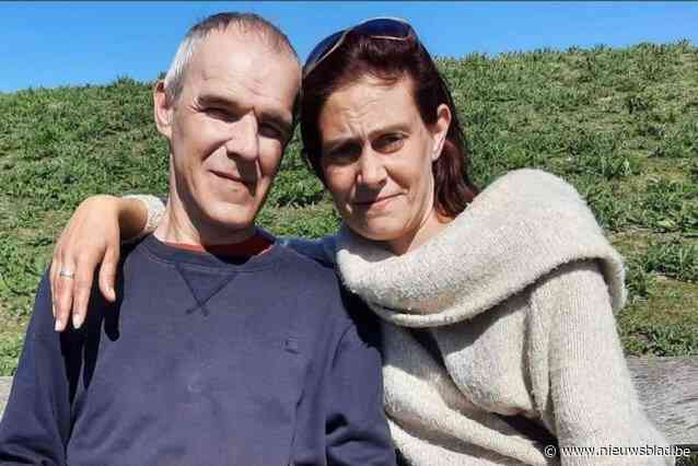 Voetbalmama zet crowdfunding op voor andere voetbalmama van drie kinderen die terminaal ziek is