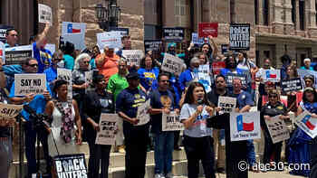 Houston voting activist empowering latino voters