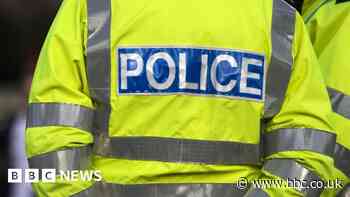 Armed police deployed in Grimsby after report of man with machete