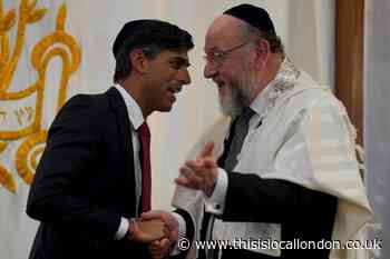 PM Rishi Sunak visits United Synagogue in Finchley
