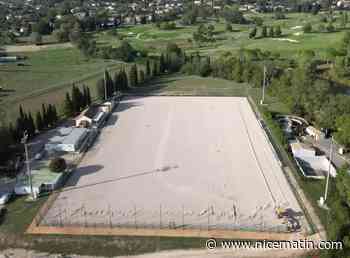 À Châteauneuf-de-Grasse, des graines de maïs pour un stade plus écolo