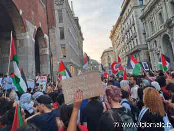 "Israele terrorista, Occidente ipocrita". A Milano il sit-in pro Palestina