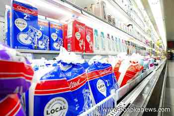 Independent grocers call for milk price pause amid pressure to keep food costs down