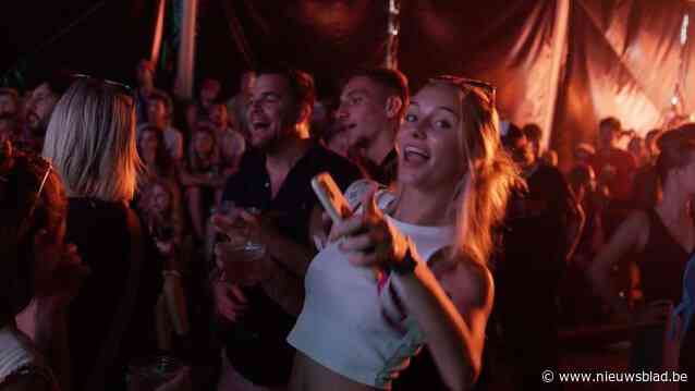 De Sprekende Ezels willen artiesten op een laagdrempelige manier podiumervaring laten opdoen