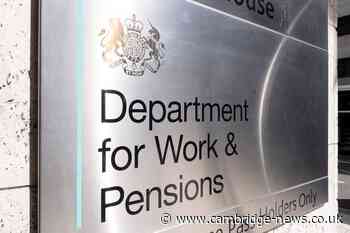 Five DWP payments before Christmas worth up to £785 and who is eligible