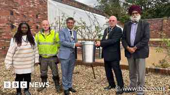 Sandwell visitor centre awarded royal pot for environmental work