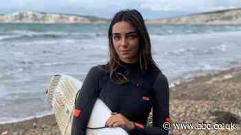 Yarmouth surfer Boe Howell prepares for junior world championships