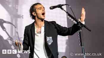 Matty Healy defends Malaysia kiss during 1975 concert in Dallas