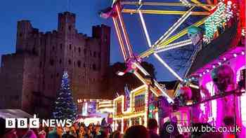 UK towns cancel Christmas lights due to finances