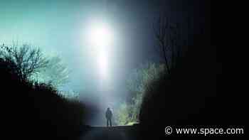 Unidentified anomalous phenomena: Hot spots and the quest for data