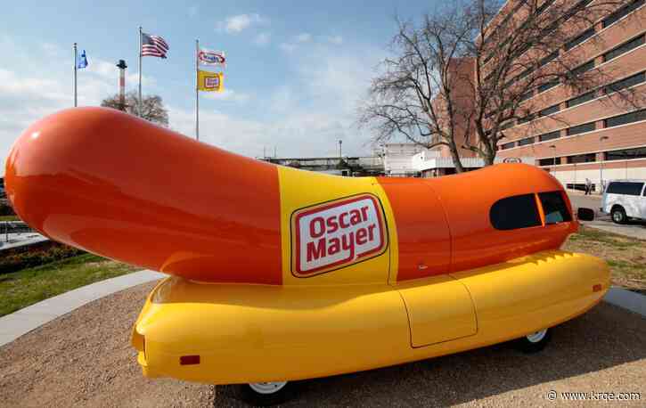 Oscar Mayer Wienermobile makes stops in Albuquerque