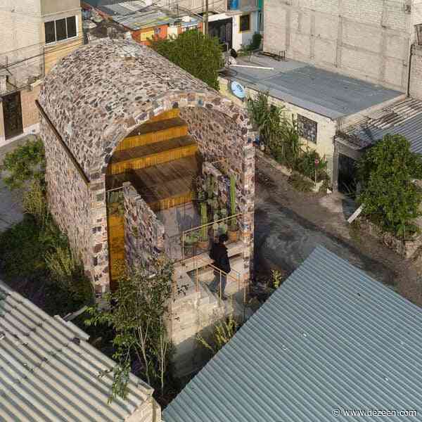 TO Arquitectura creates vaulted Mexico City music school from reclaimed masonry
