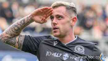 Sammie Szmodics: Uncapped Blackburn Rovers midfielder called into Republic of Ireland squad